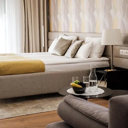 Aparthotel Adele