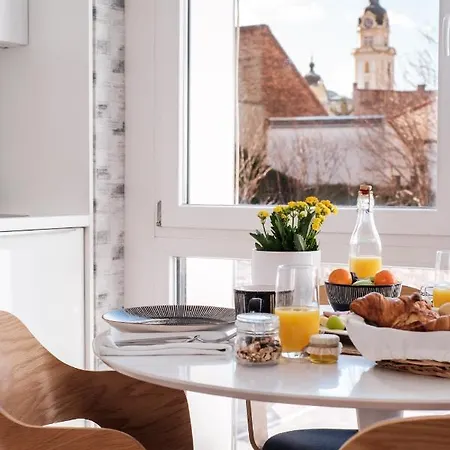 Adele Aparthotel Pětikostelí