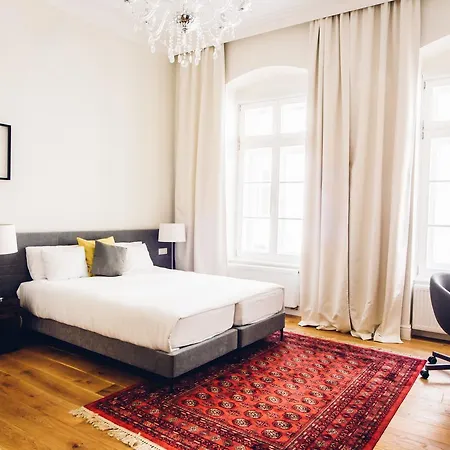 Adele Aparthotel Pecs