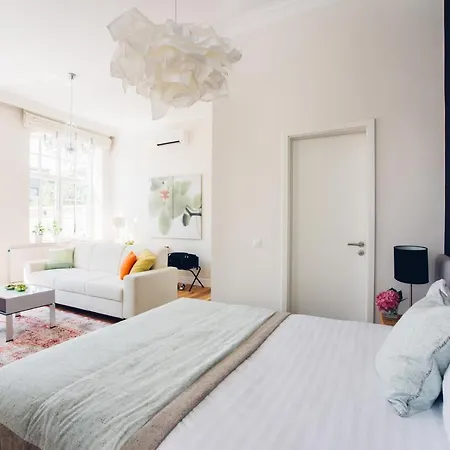 Hotel de apartamente Adele 4*
