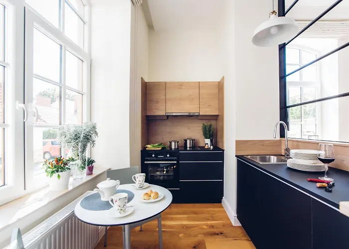 Adele Apartahotel 4*